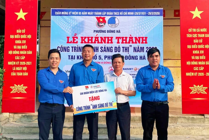 Thắp sáng những tuyến phố văn minh