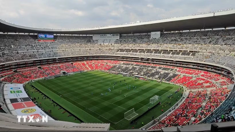 Sân vận động Azteca (Mexico) sẵn sàng cho World Cup 2026. (Ảnh: Phương Lan/TTXVN)