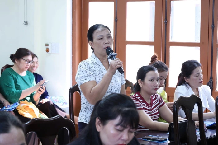Để phụ nữ tự vươn lên