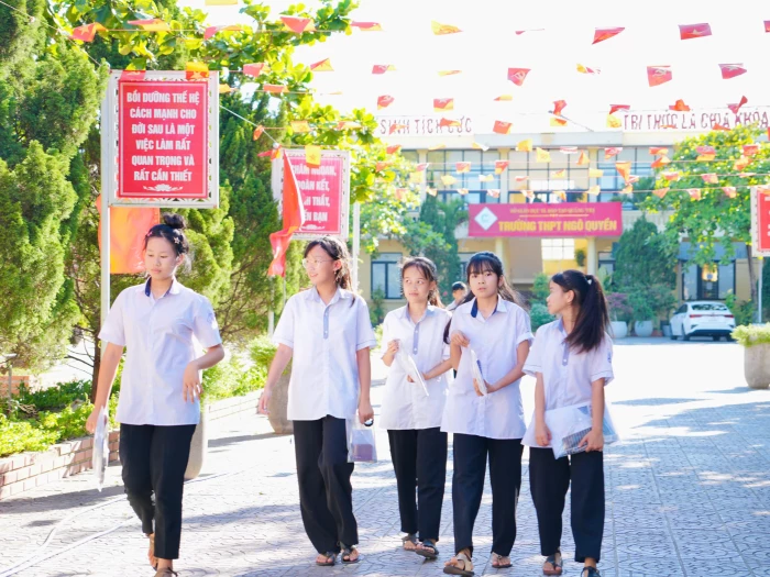 Kỳ thi tuyển sinh vào lớp 10 năm học 2026-2027: ​​​​​​​Đề thi vừa sức, thí sinh phấn khởi