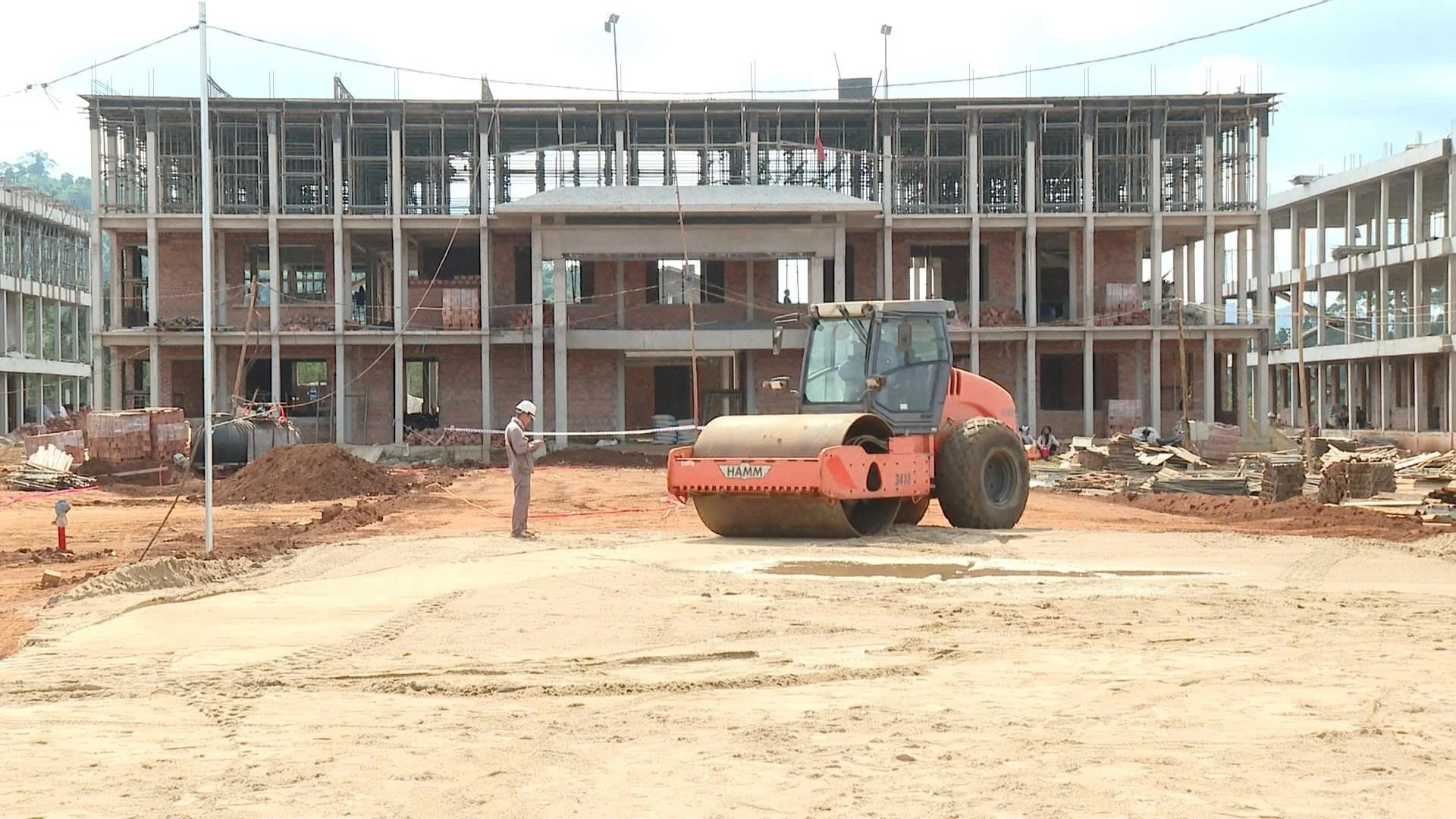 Công trình Trường nội trú tiểu học và THCS Hướng Phùng-Ảnh: N.M.P