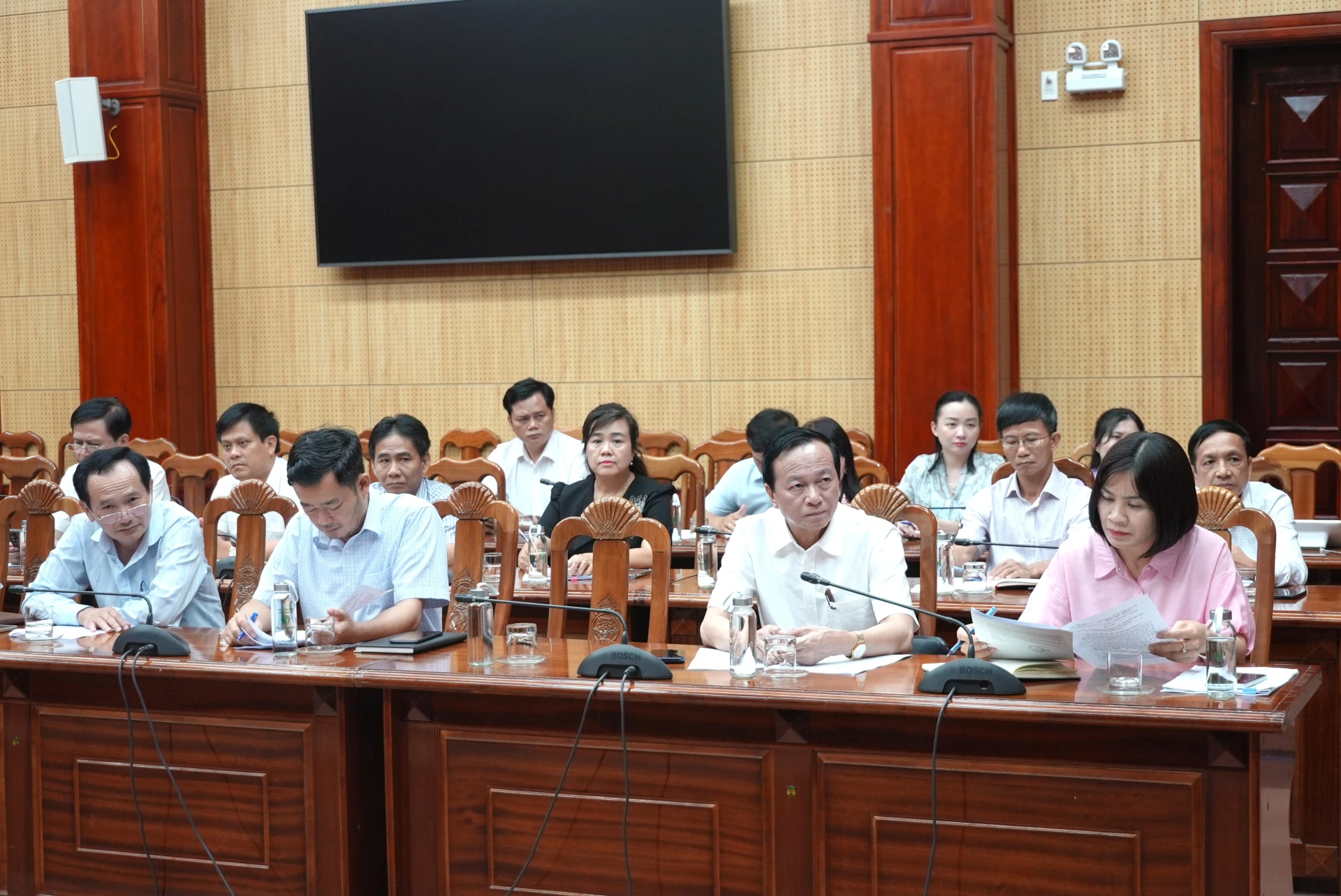 Các đại biểu tham dự buổi làm việc - Ảnh: T.Đ