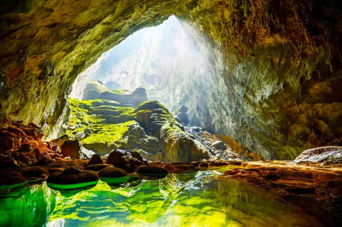 'Vương quốc hang động' và những bí ẩn bất tận