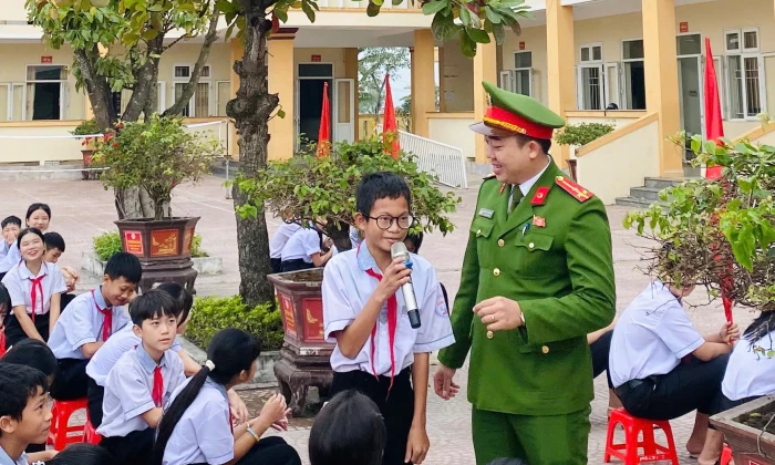 Một cán bộ Công an trẻ tận tâm