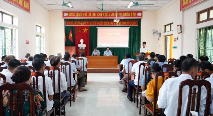 Đối thoại, xử lý dứt điểm các vụ việc ngay từ cơ sở