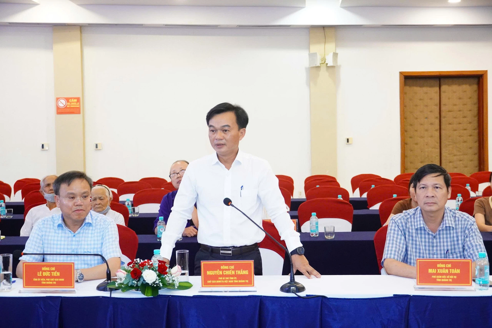 Đồng chí Nguyễn Chiến Thắng, Phó Bí thư Tỉnh ủy, Chủ tịch Ủy ban MTTQ Việt Nam tỉnh phát biểu chào mừng - Ảnh: NL