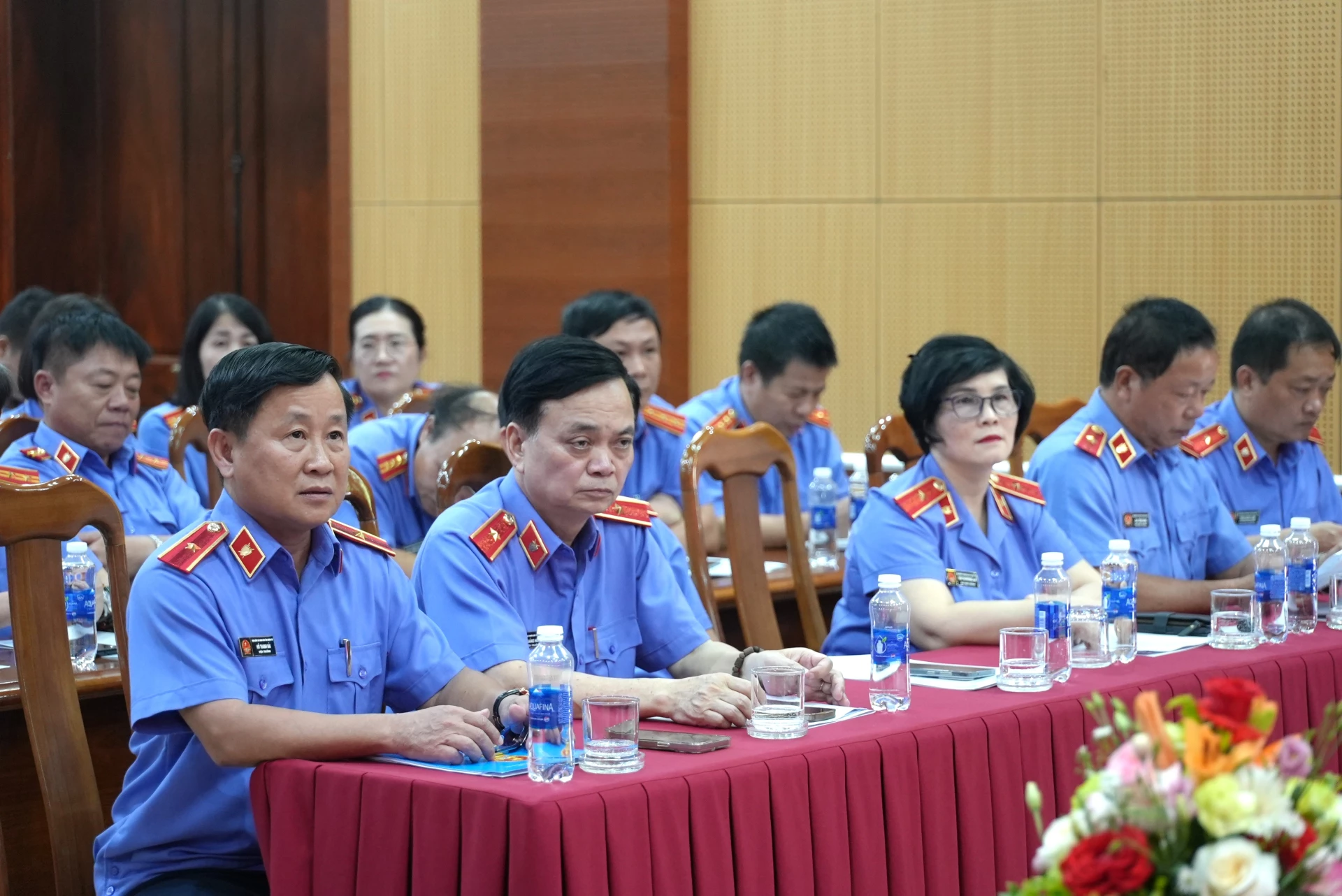 Các đồng chí trong Thường trực Đảng ủy Viện KSND tỉnh tham dự lễ ký kết - Ảnh: T.Đ