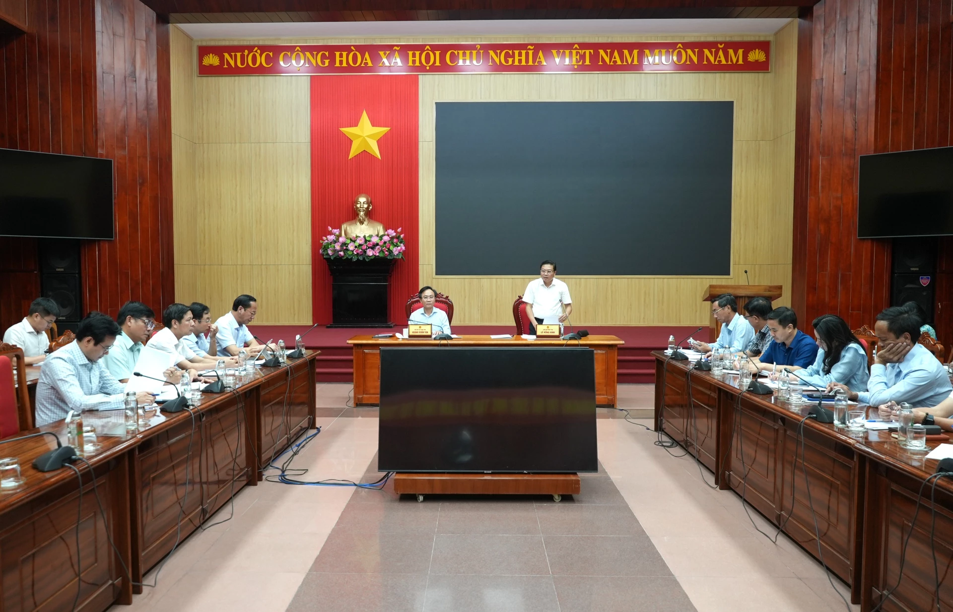 Quang cảnh buổi làm việc - Ảnh: T.Đ
