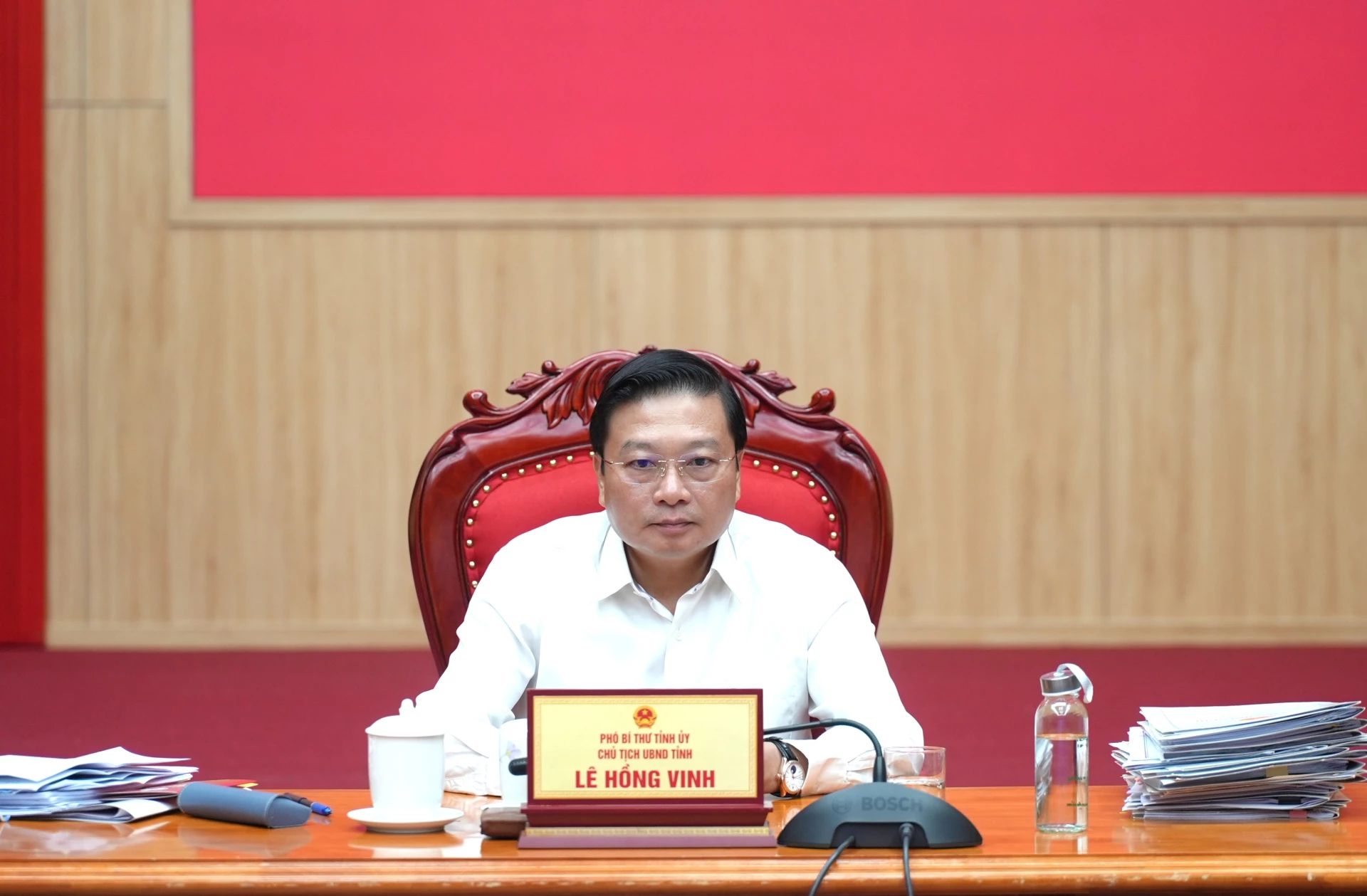 : Đồng chí Lê Hồng Vinh, Chủ tịch UBND tỉnh tham dự hội nghị tại điểm cầu Quảng Trị - Ảnh: