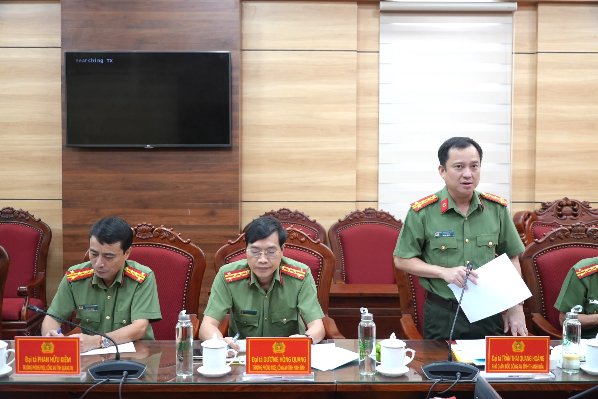 Đại diện lãnh đạo Công an tỉnh Thanh Hóa phát biểu tại hội nghị - Ảnh: T.Đ