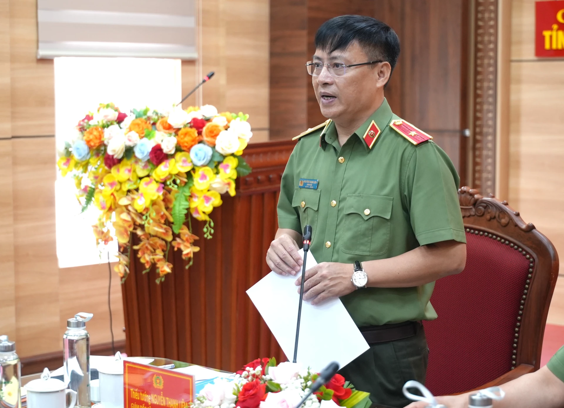 Thiếu tướng Nguyễn Thanh Liêm, Giám đốc Công an tỉnh Quảng Trị ( Cụm phó Cụm thi đua) kết luận hội nghị - Ảnh: T.Đ