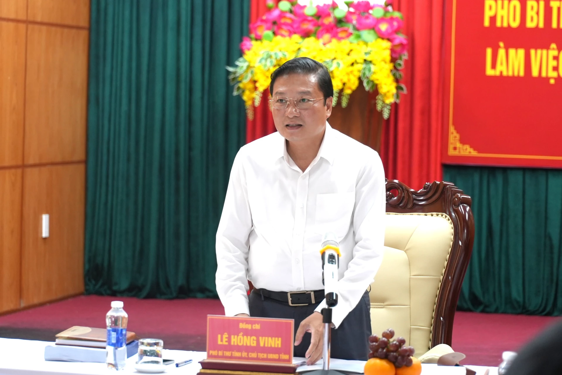 Đồng chí Lê Hồng Vinh, Chủ tịch UBND tỉnh phát biểu kết luận cuộc họp - Ảnh: Trung Đức