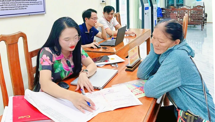 Chính quyền tận tâm-Người dân thuận tiện