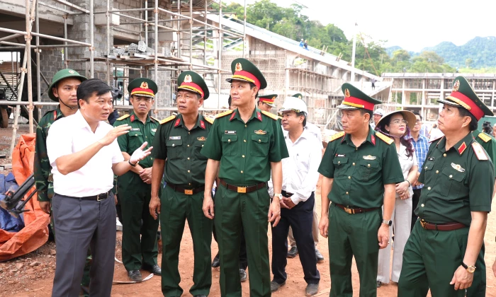 Đẩy nhanh tiến độ xây dựng các trường phổ thông nội trú liên cấp tại khu vực biên giới