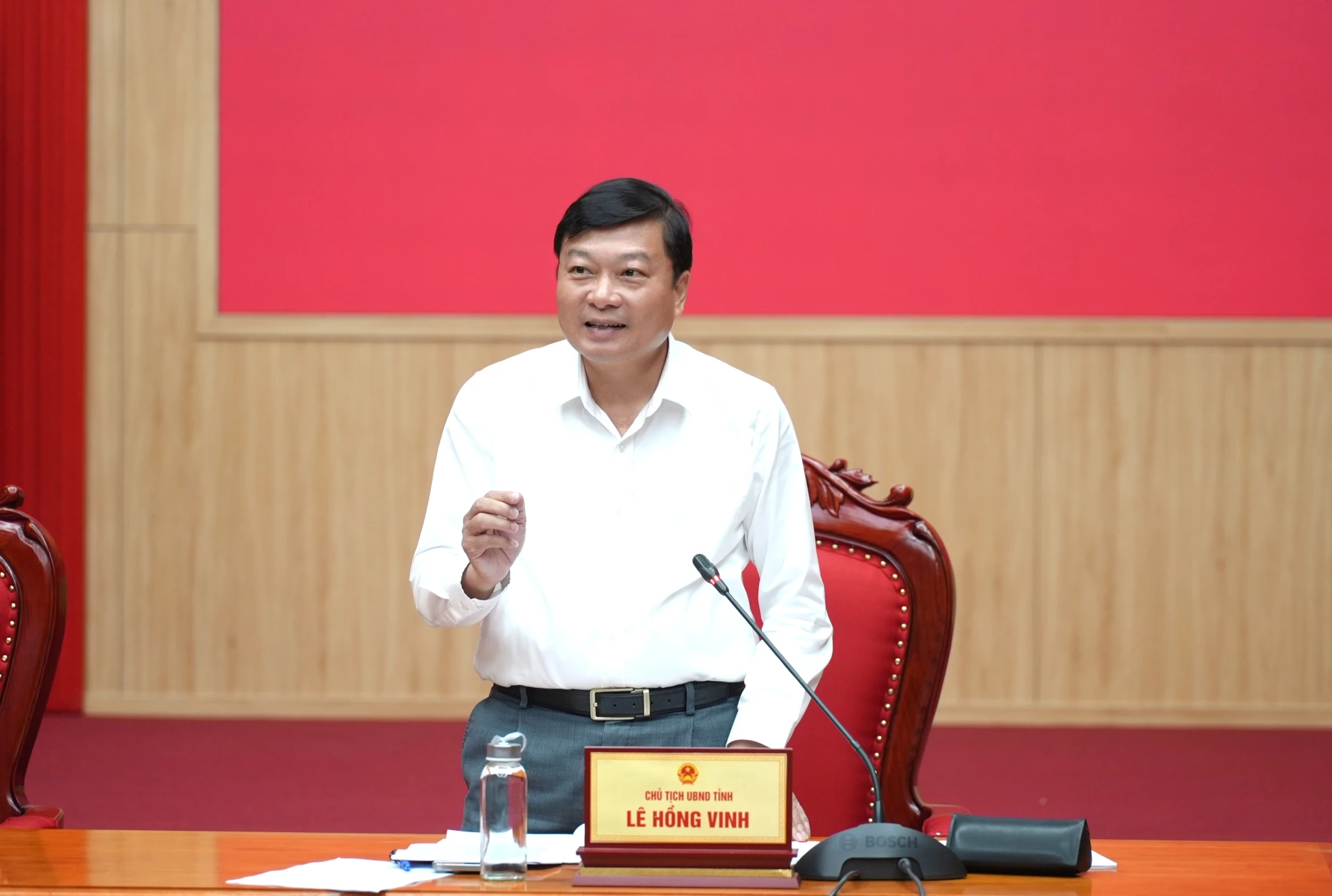 Đồng chí Lê Hồng Vinh, Chủ tịch UBND tỉnh kết luận buổi làm việc - Ảnh: T.Đ