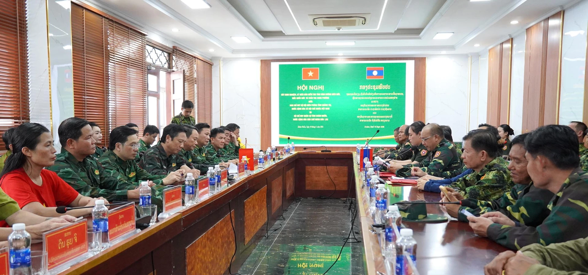 c lượng liên quan của 2 tỉnh - C. H