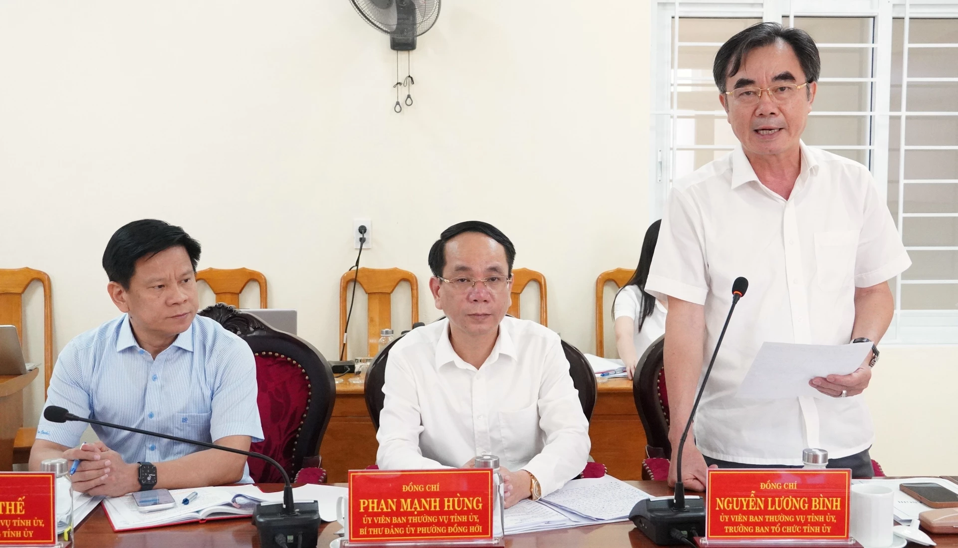 Đồng chí Nguyễn Lương Bình, Trưởng ban Tổ chức Tỉnh ủy phát biểu tại buổi làm việc - Ảnh: Q.V
