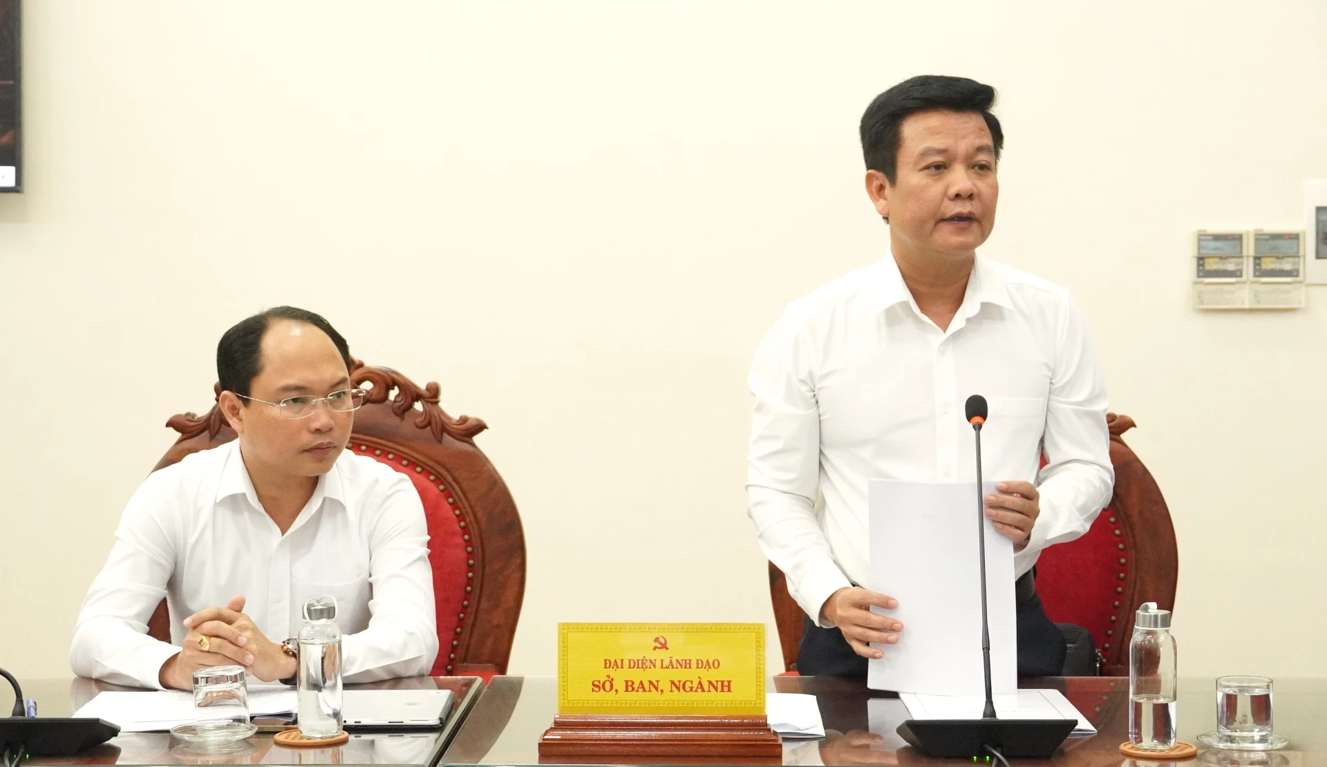 Đại diện lãnh đạo Sở Nông nghiệp và Môi trường báo cáo tại buổi làm việc - Ảnh : Q.V