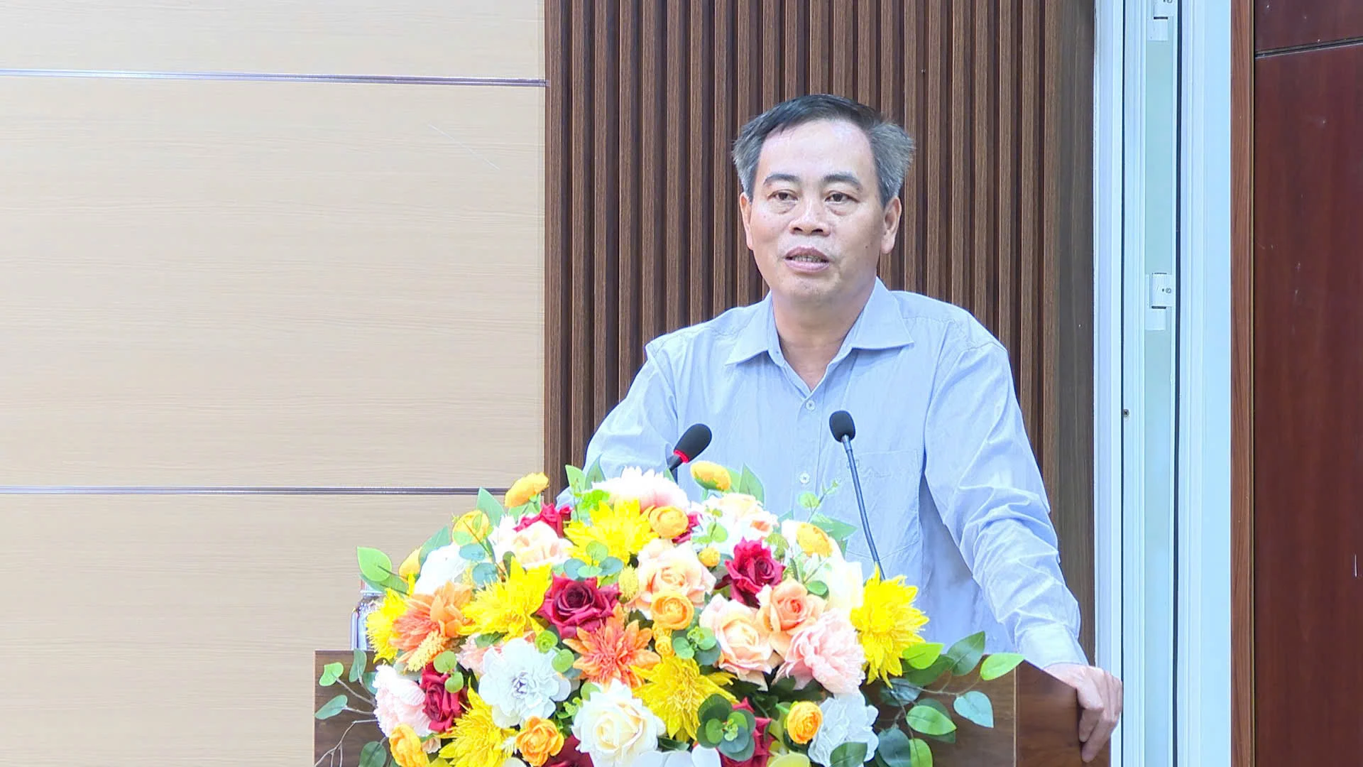 Đồng chí Nguyễn Đăng Quang, Phó Bí thư Tỉnh ủy, Chủ tịch HĐND tỉnh
Quảng Trị phát biểu chỉ đạo tại hội nghị tổng kết