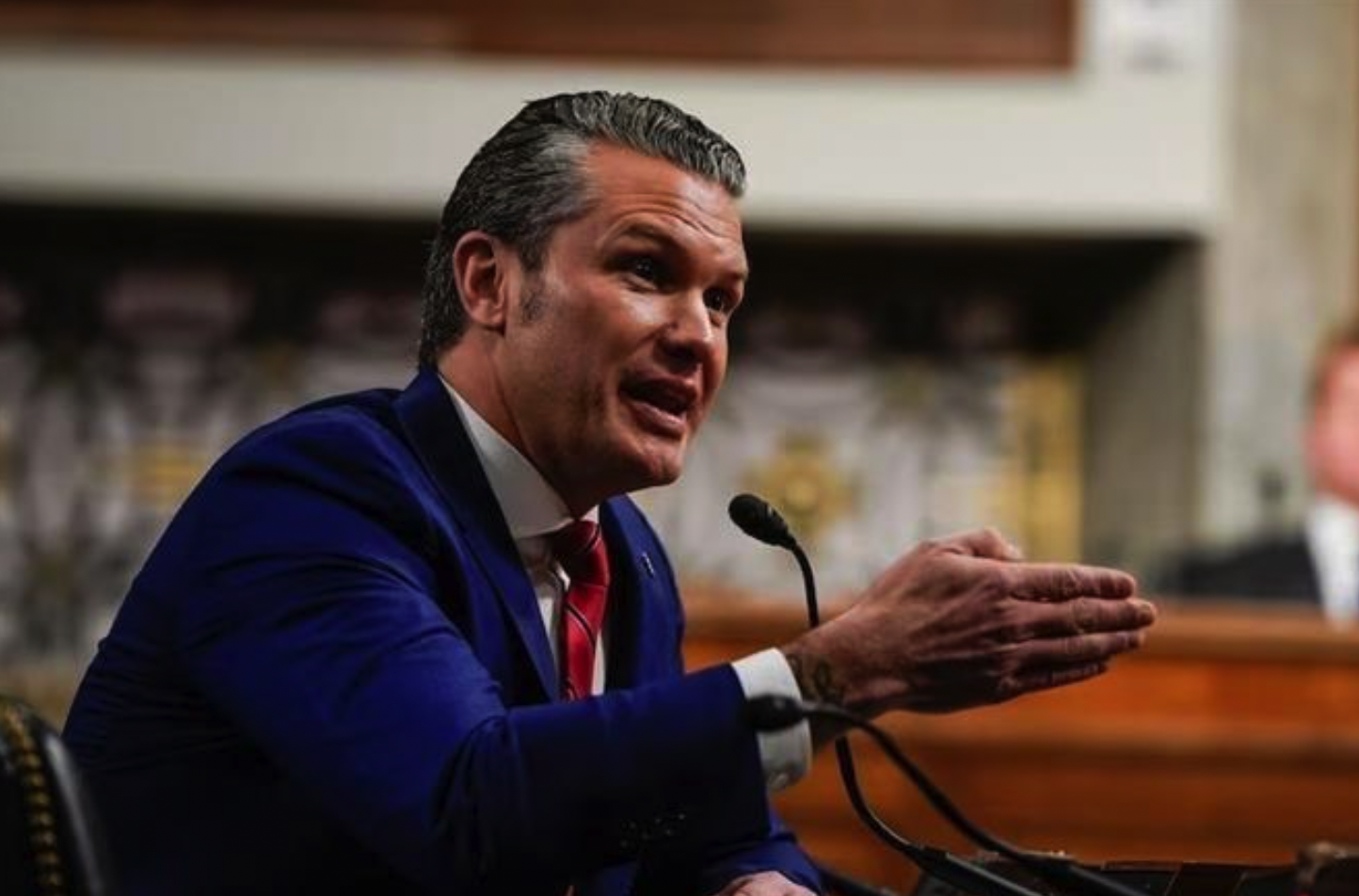 Bộ trưởng Chiến tranh Mỹ Pete Hegseth. Ảnh: REUTERS/TTXVN