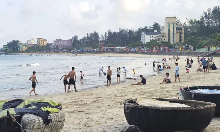 Cửa Tùng mở rộng không gian phát triển từ biển