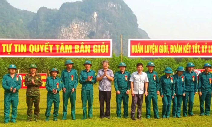 Nâng cao chất lượng huấn luyện, sẵn sàng chiến đấu