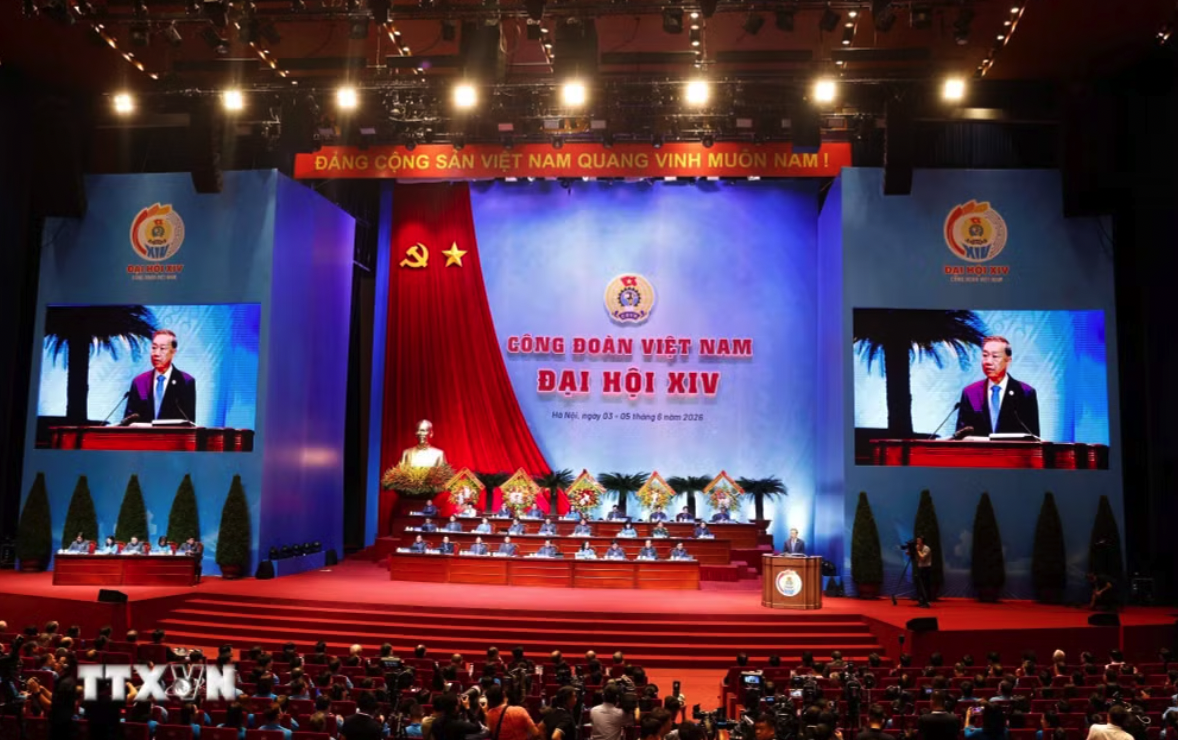 Tổng Bí thư, Chủ tịch nước Tô Lâm phát biểu chỉ đạo tại Đại hội XIV Công đoàn Việt Nam. (Ảnh: Tuấn Anh/TTXVN)