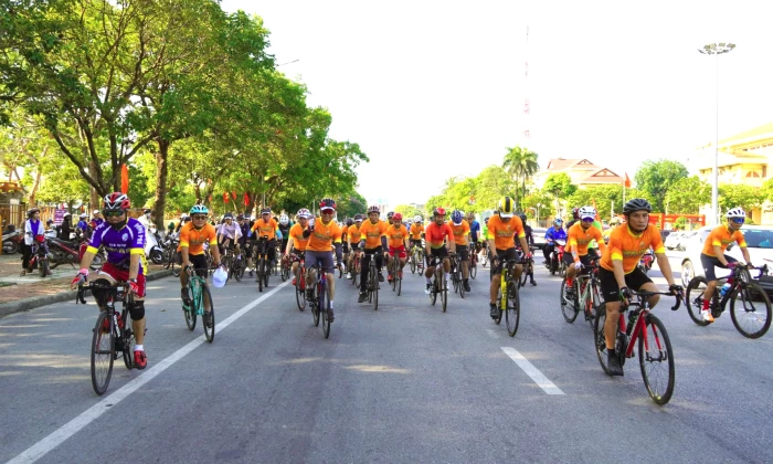 Hướng tới phát triển xanh và bền vững