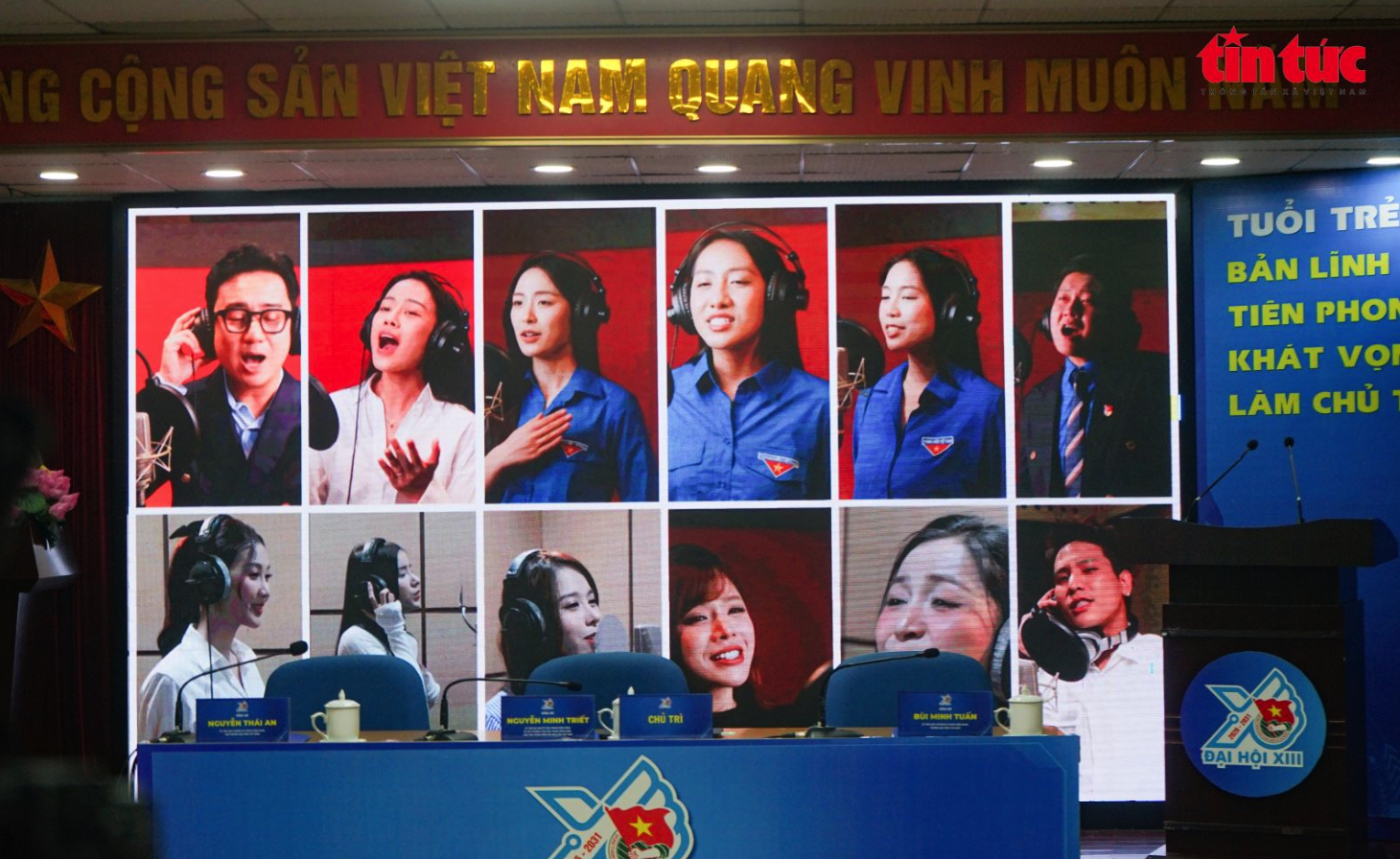 Ca khúc tuyên truyền về Đại hội.