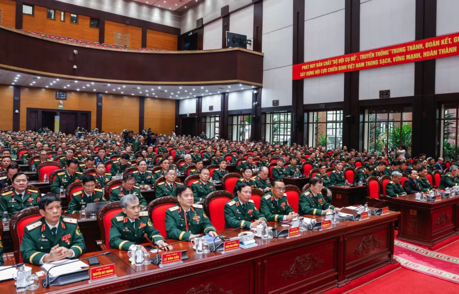 Hơn 450 đại biểu đại diện hơn 3 triệu hội viên tham dự Đại hội đại biểu toàn quốc Hội Cựu chiến binh Việt Nam lần thứ VIII.