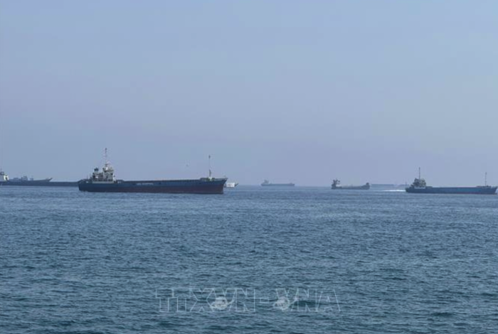 Thỏa thuận Mỹ-Iran có hiệu lực: Tàu chở LNG đầu tiên hướng tới eo biển Hormuz