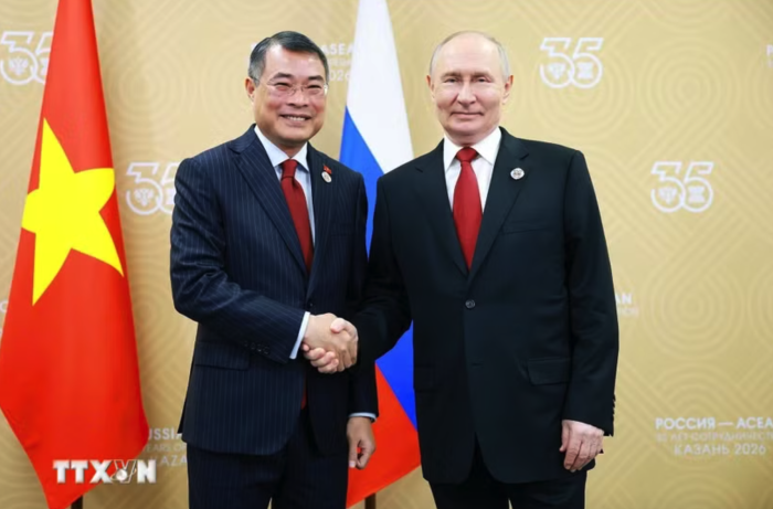 Thủ tướng Chính phủ Lê Minh Hưng hội kiến Tổng thống Nga Vladimir Putin