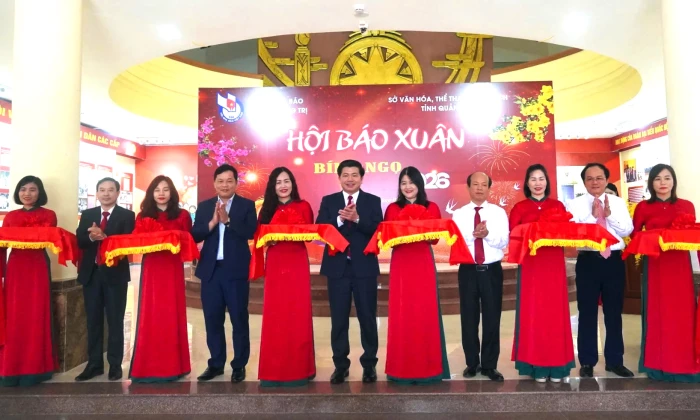 Giữ vững bản lĩnh của người làm báo trong kỷ nguyên số