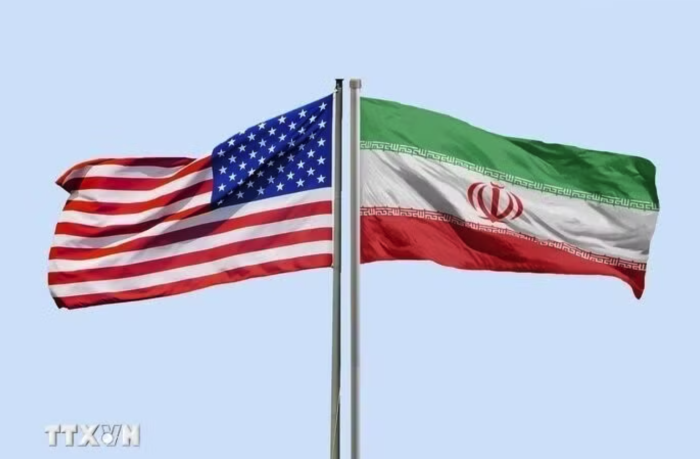 Xung đột tại Trung Đông: Thụy Sĩ thông báo hoãn đàm phán Mỹ-Iran