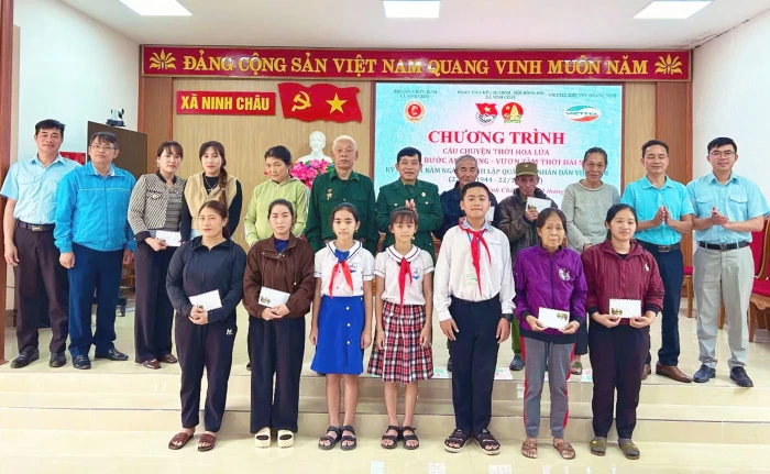 Chung sức xây dựng quê hương