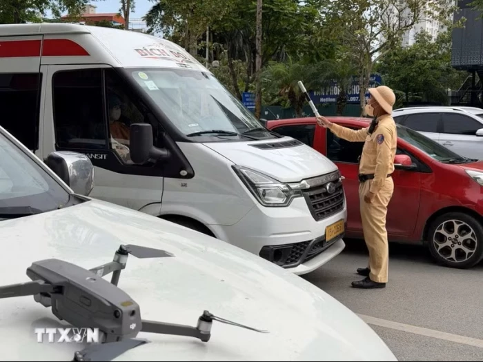 Từ 1/1/2028, xe hợp đồng phải chia sẻ dữ liệu hợp đồng vận tải với Bộ Công an