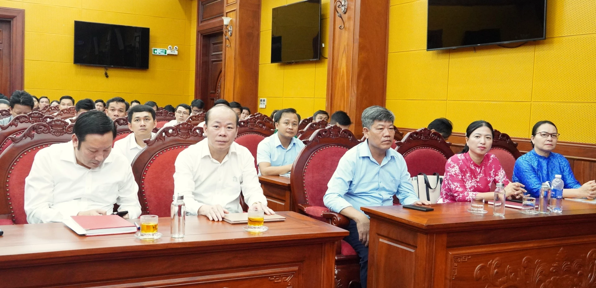 Đại biểu tham dự hội nghị - Ảnh: Q.V