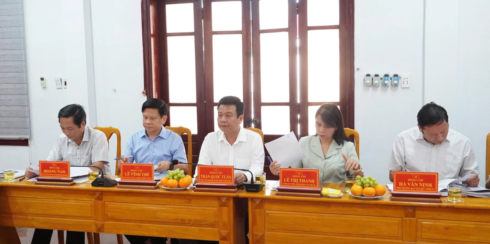 Đại biểu tham dự buổi làm việc - Ảnh: Q.V