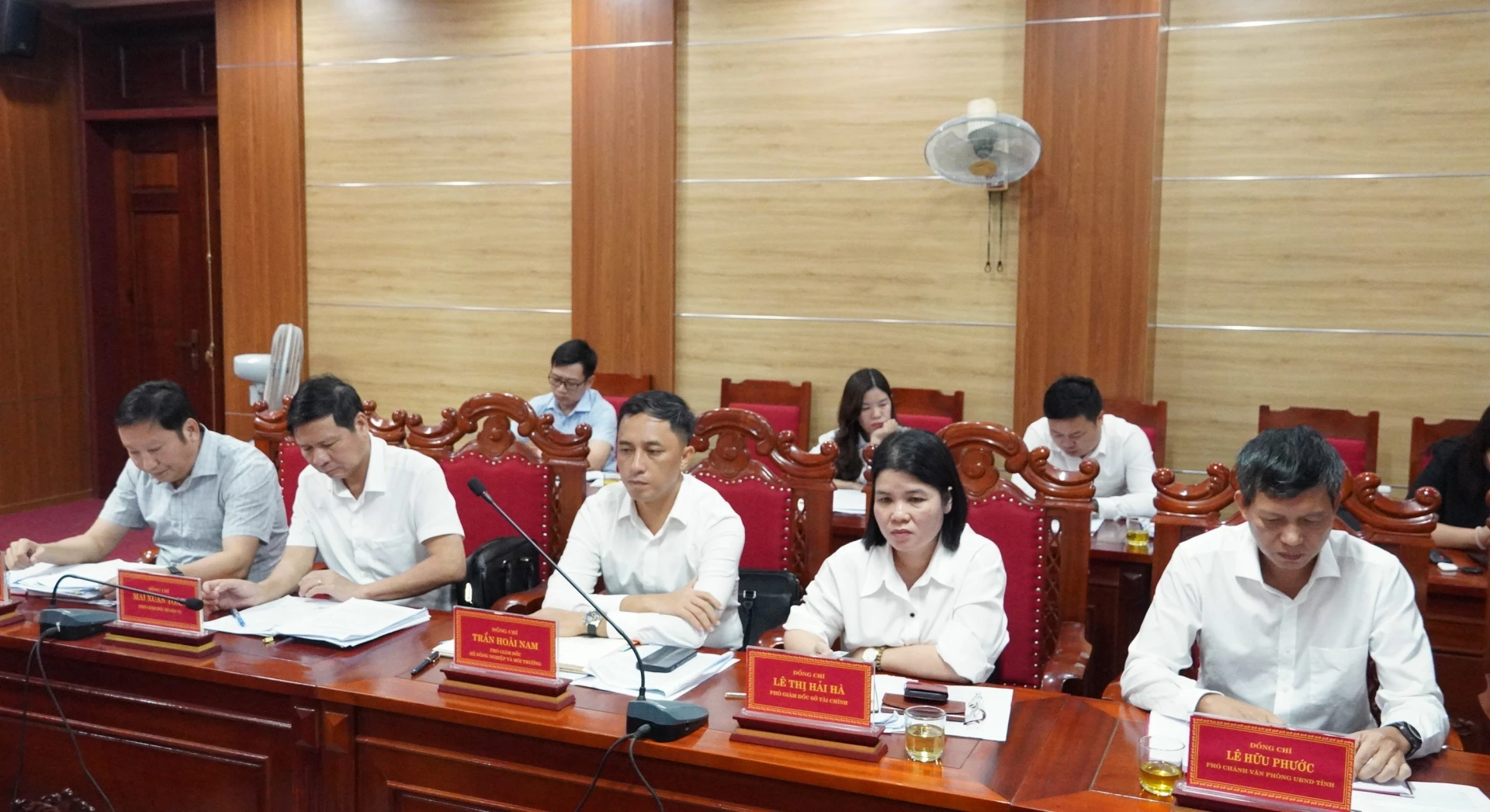 Đại biểu tham dự buổi làm việc - Ảnh: Q.V