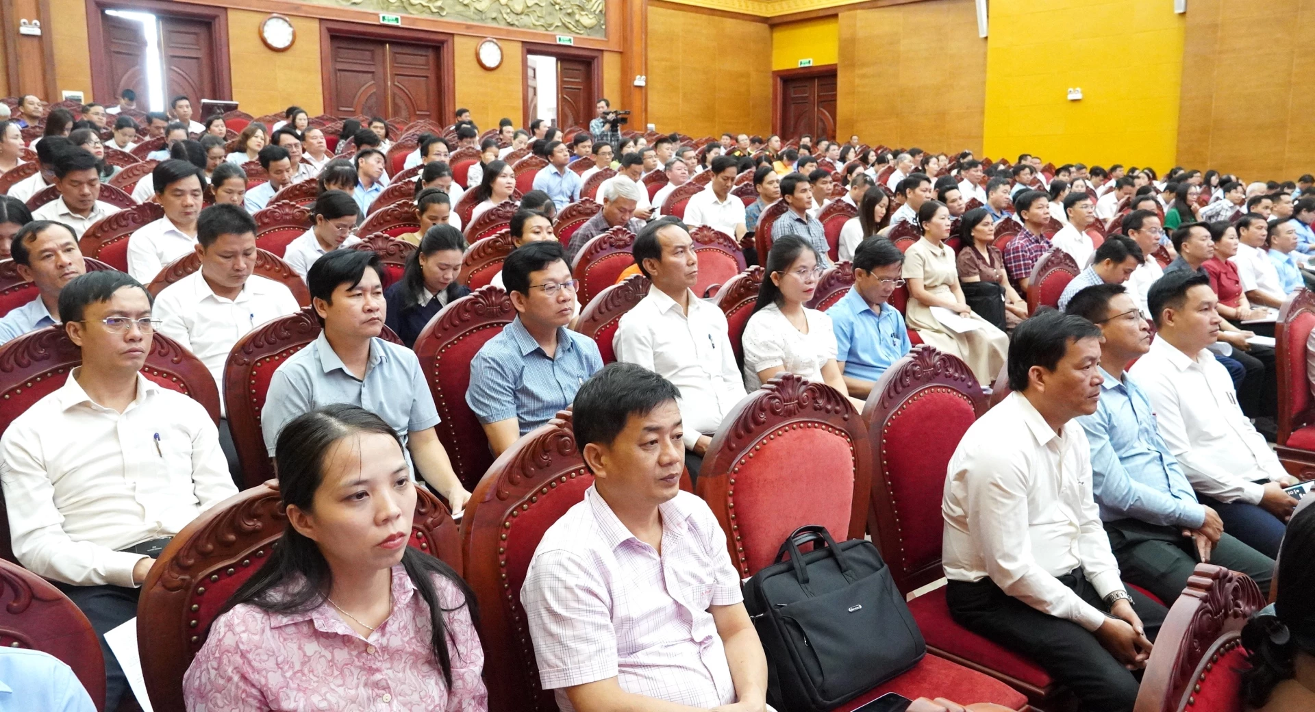 Đại biểu tham dự hội nghị - Ảnh: Q.V