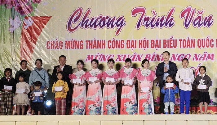 Nhịp cầu nhân ái kết nối yêu thương