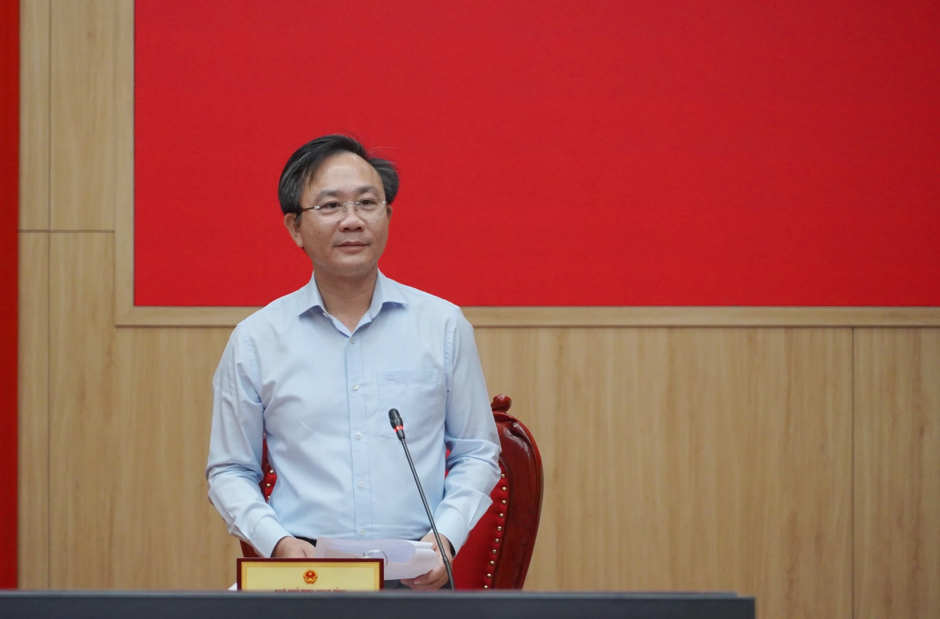Đồng chí Hoàng Xuân Tân, Phó Chủ tịch UBND tỉnh yêu cầu thành viên Ban Chỉ đạo, các sở, ngành, đơn vị, địa phương tiếp tục phát huy vai trò, trách nhiệm được giao - Ảnh: HL