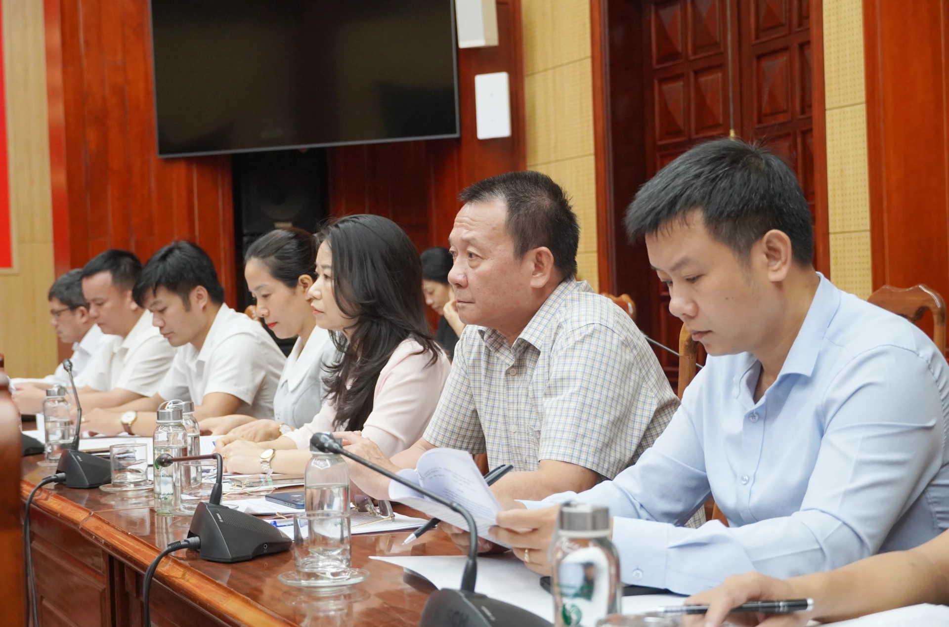 Các đại biểu dự hội nghị - Ảnh: HL