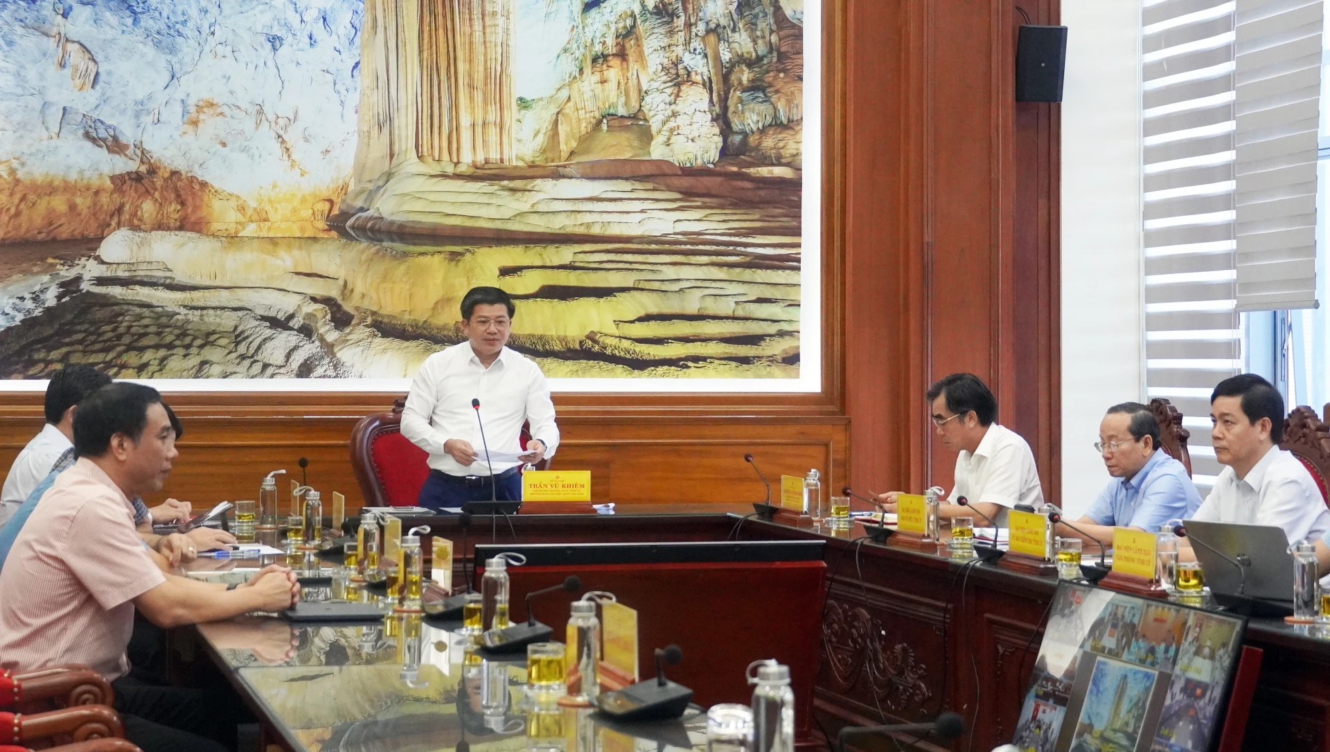 Hội thảo khoa học về thực tiễn vận hành mô hình tổ chức của hệ thống chính trị và chính quyền 3 cấp