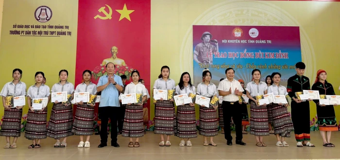 Xây dựng xã hội học tập vững mạnh