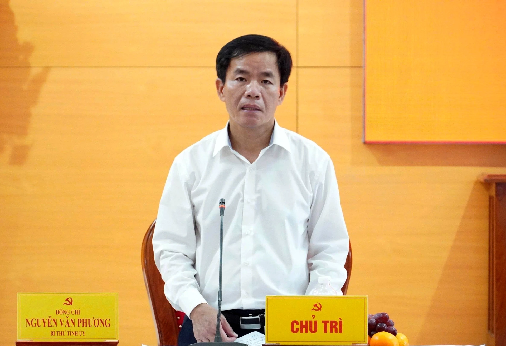 Đồng chí Nguyễn Văn Phương, Bí thư Tỉnh ủy kết luận tại buổi làm việc - Ảnh: Q.V
