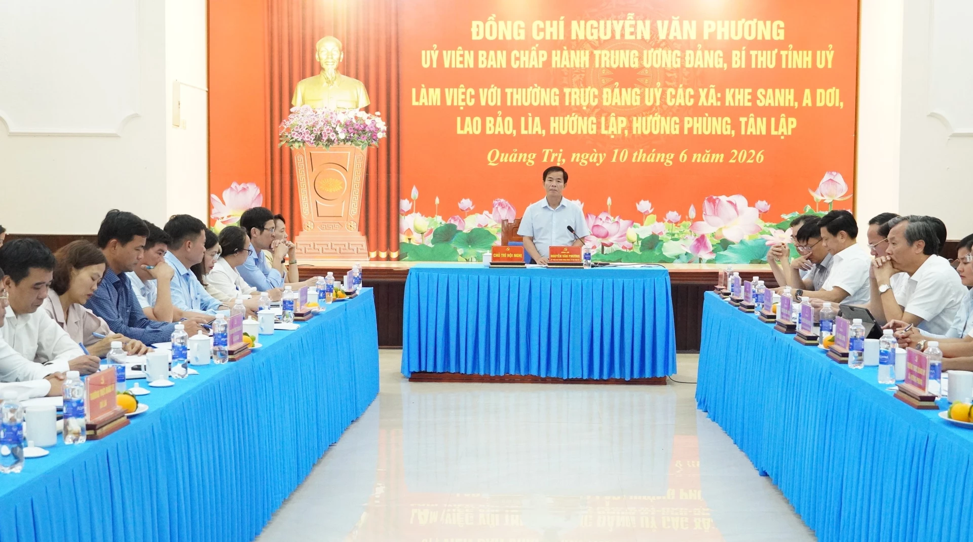 Đồng chí Nguyễn Văn Phương, Bí thư Tỉnh ủy lưu ý các địa phương chú trọng tạo sinh kế, nâng cao thu nhập người dân và giảm tỉ lệ hộ nghèo - Ảnh: Q.V