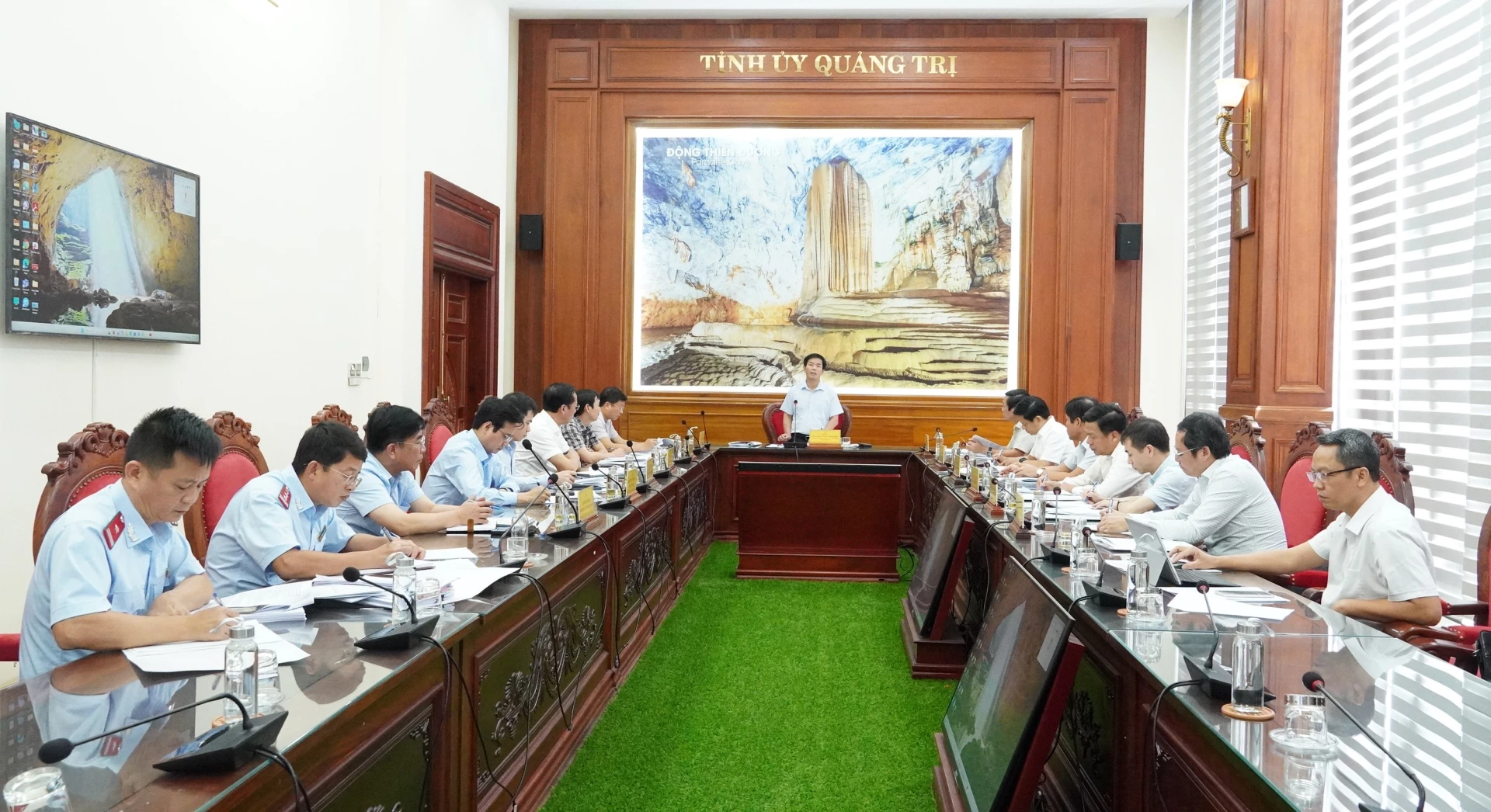 Đồng chí Nguyễn Văn Phương, Bí thư Tỉnh ủy kết luận buổi làm việc - Ảnh: Q.V