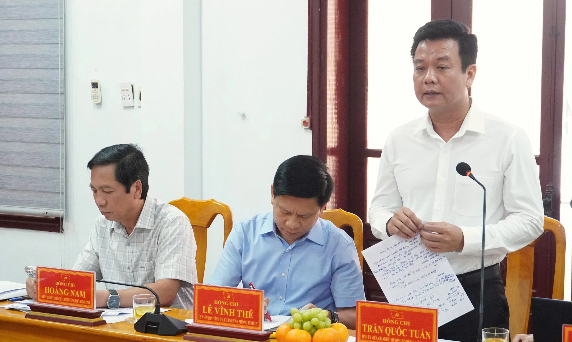 Đại diện lãnh đạo Sở Nông nghiệp và Môi trường phát biểu tại buổi làm việc - Ảnh: Q.V