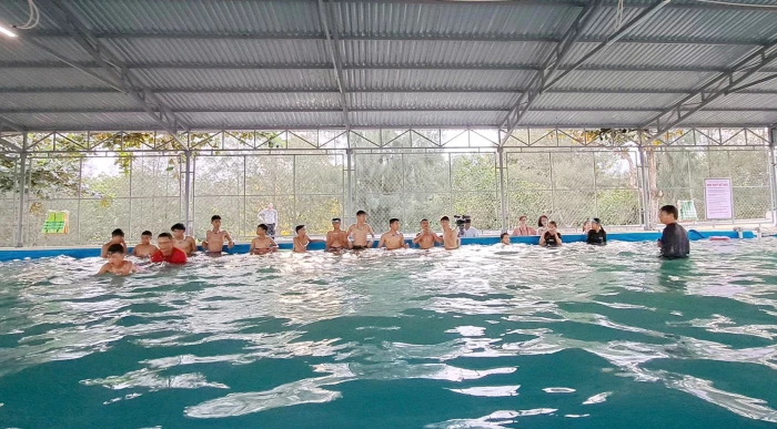 Trang bị kỹ năng phòng, chống đuối nước cho trẻ em